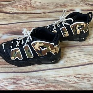 Air uptempo size 11c  like new